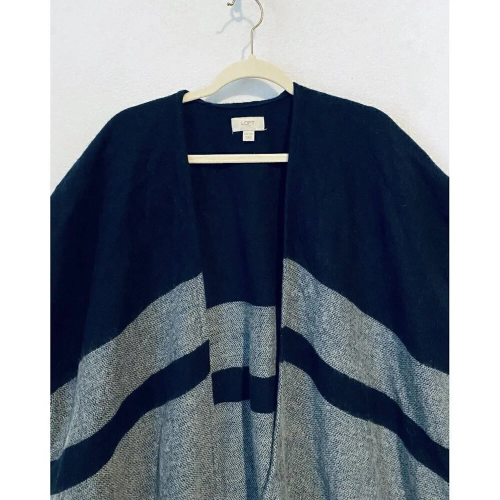 LOFT Kimono Womens One Size Blue Gray Striped Open Front Fringe Hem Boho